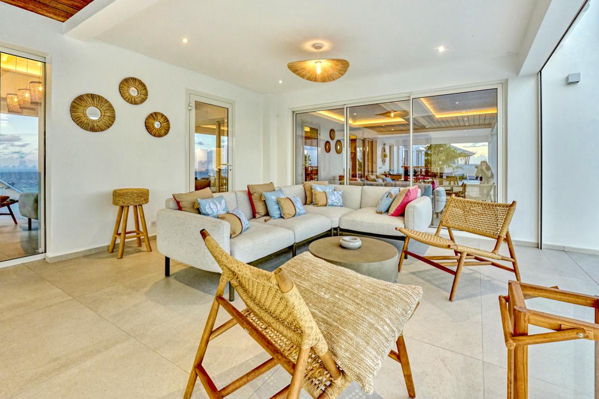 10.Location villa de luxe piscine vue mer Ste Anne Guadeloupe_Terrasse